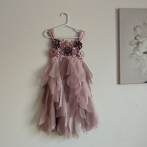 Girls dress, biscotti